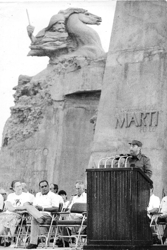 Fidel en Guantánamo 1995