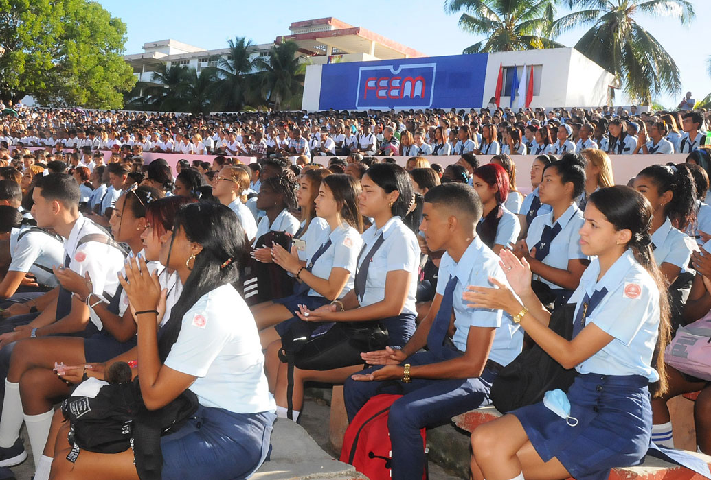 reinicio del curso 2021 2022 Gtmo 1