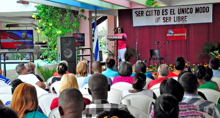 acto dia educador