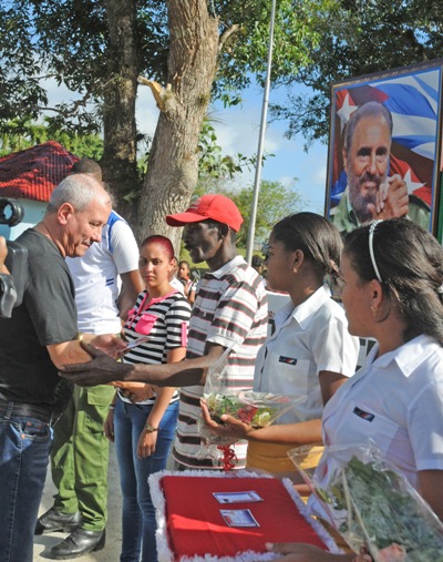 acto el aguacate2