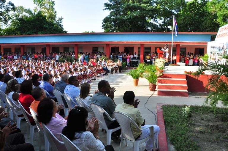 acto escuela jamaica3