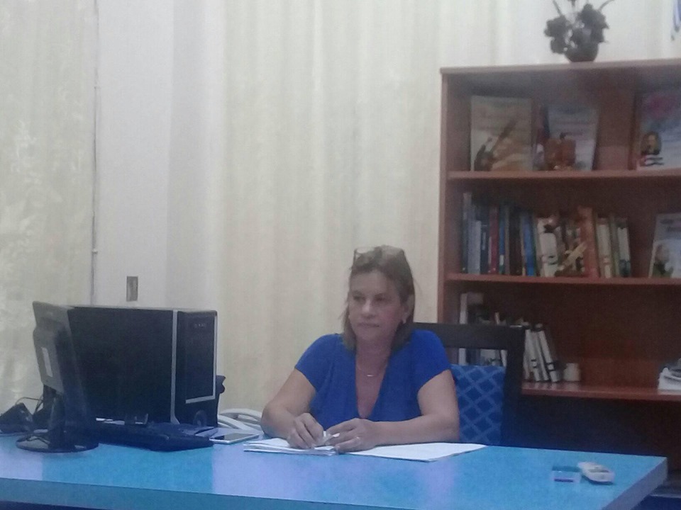 directora provincial de educación