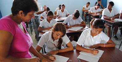 maestra estudiantes