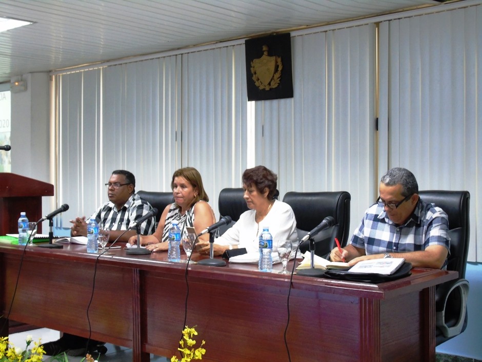 ministra educacion curso