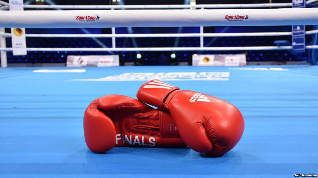 guantes de boxeo min