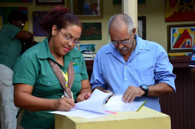 firman convenios