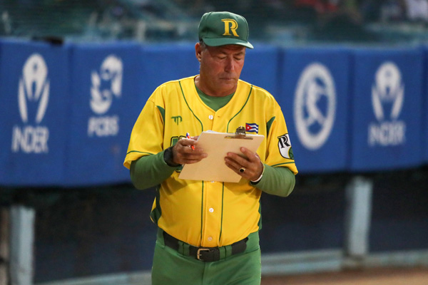 24 SN 63 PR Bosmenier 2