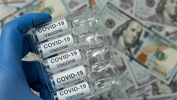 Covid vacunas dinero Getty