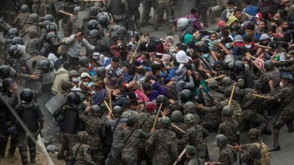 caravana migrantes nuevamente reprimida guatemala 580x327