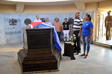 homenaje fidel stgo2