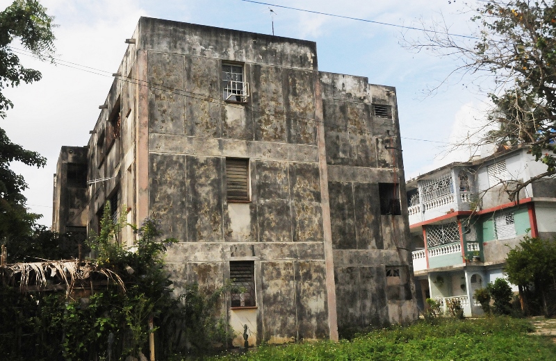 pintura para edificios en Guantánamo 3