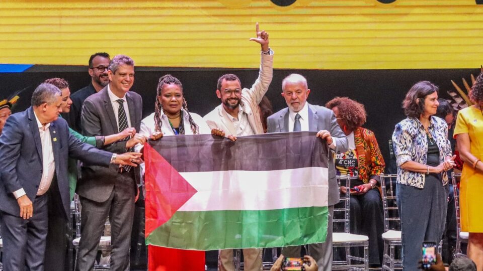 lula bandeira palestina foto valter campanato agencia brasil 960x540 1