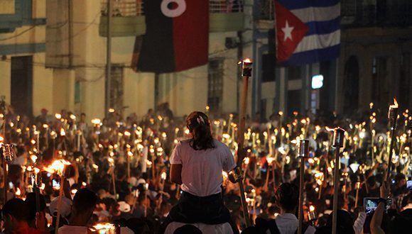 MARCHA DE LAS ANTORCHAS 2 580x330 1 580x330
