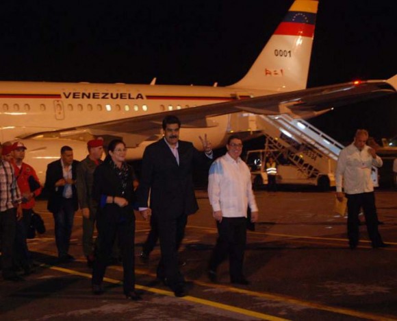 Maduro-llega-a-Cuba-para-firma-de-acuerdos-gobierno-FARC-EPE-580x468