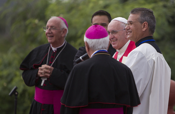 Papa-Francisco-en-la-Loma-de-la-Cruz-3