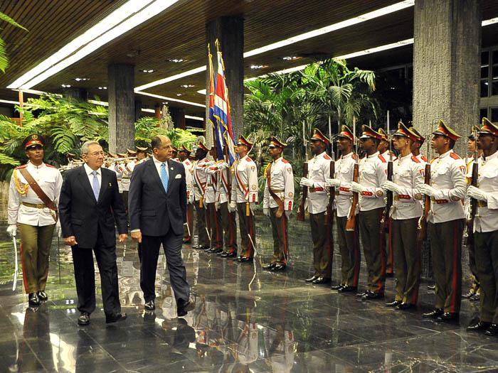 araul recibe a solis