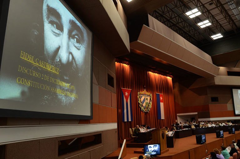 asamblea homenaje fidel2