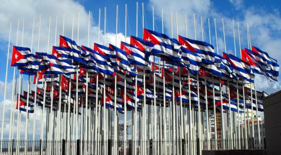 banderas cubanas