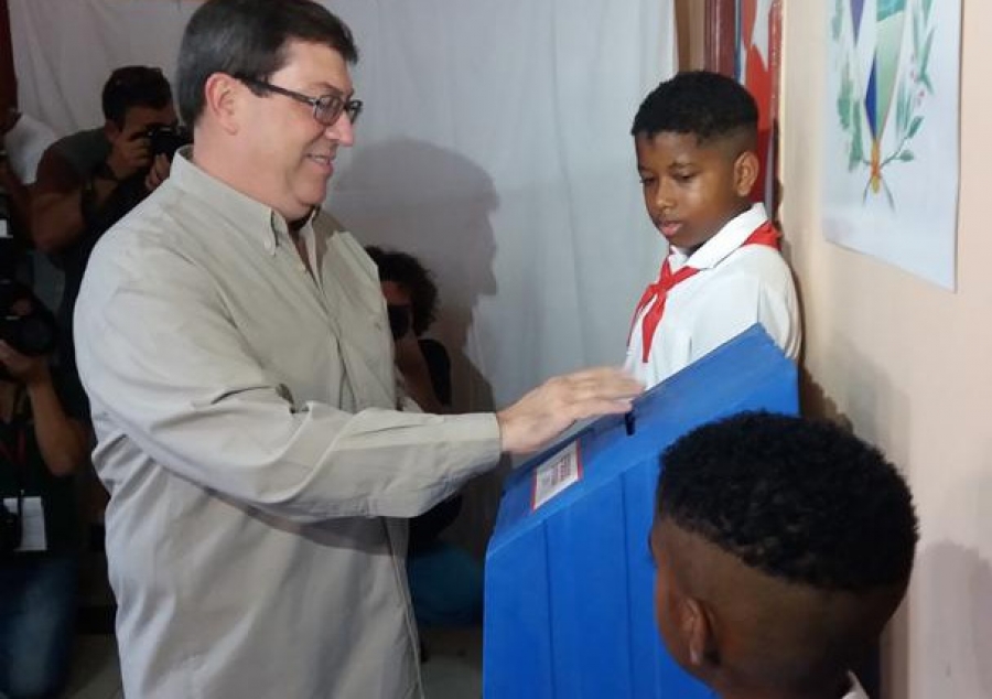 bruno rodriguez votando