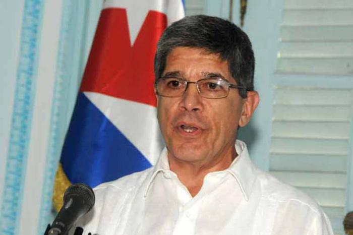 carlos fernandez cossio