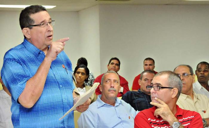 comisiones trabajo asamblea