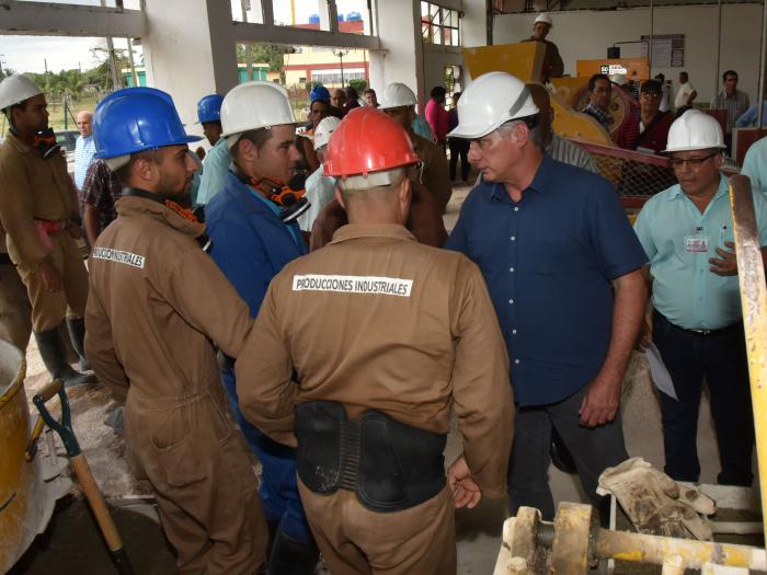 diaz canel empleo