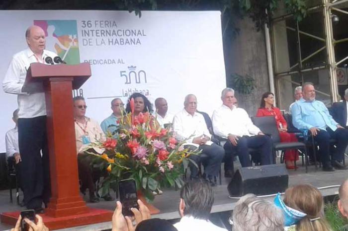 diaz canel feria habana