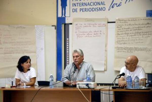 diaz canel jovenes periodistas