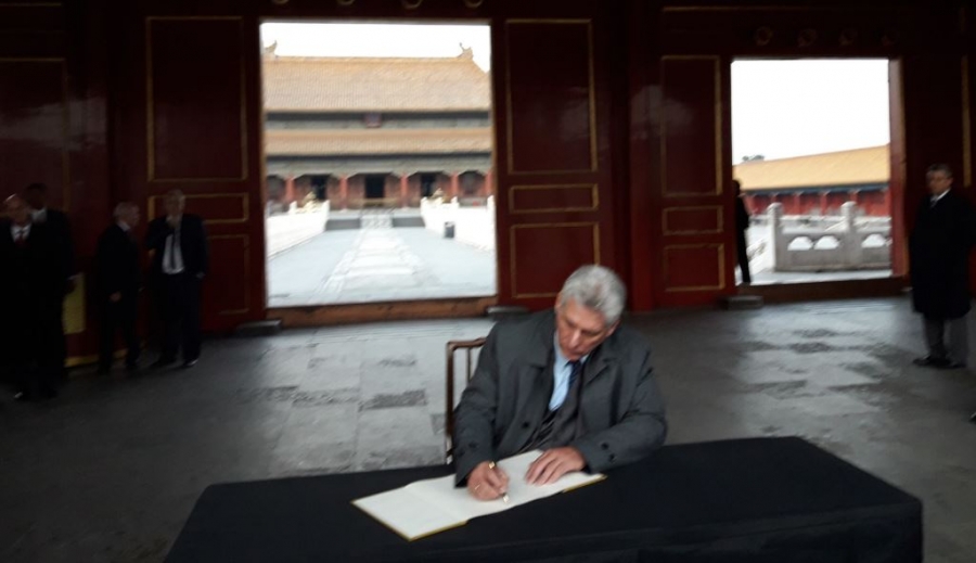 diaz canel museo beijing