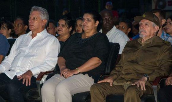 diaz y ramiro en acto en pinar del rio por el che 580x347