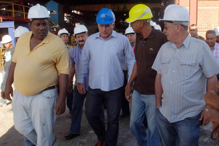 diaz canel univer stgo