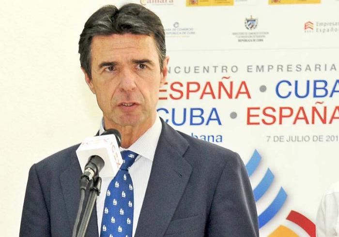 españa por inversión en cuba