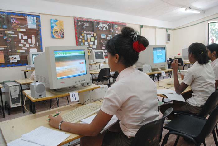 estudiantes politecnico