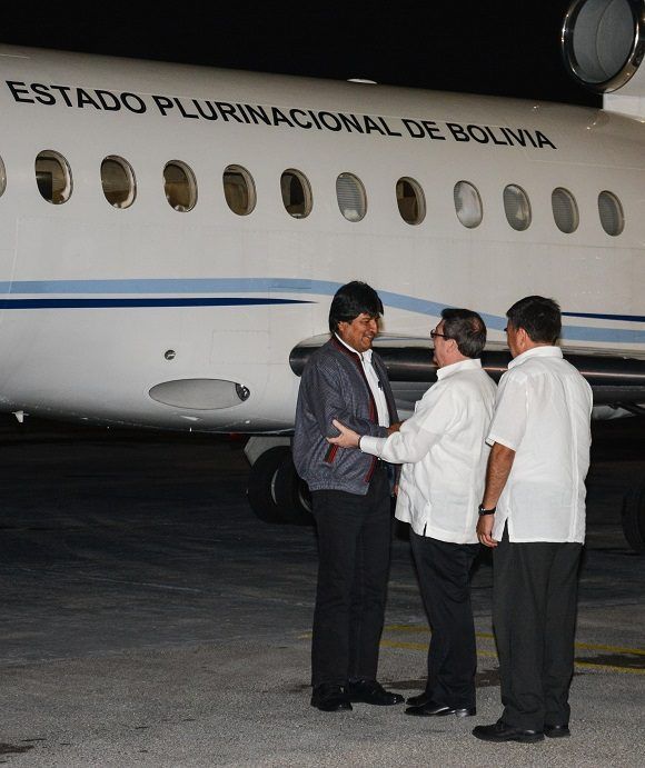 evo morales bruno rodirguez cuba bolivia aeropuerto 580x691