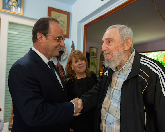 fidel-castro-y-francois-hollande-1