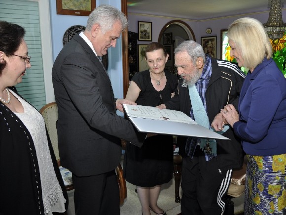 fidel-presidente-de-serbia-15