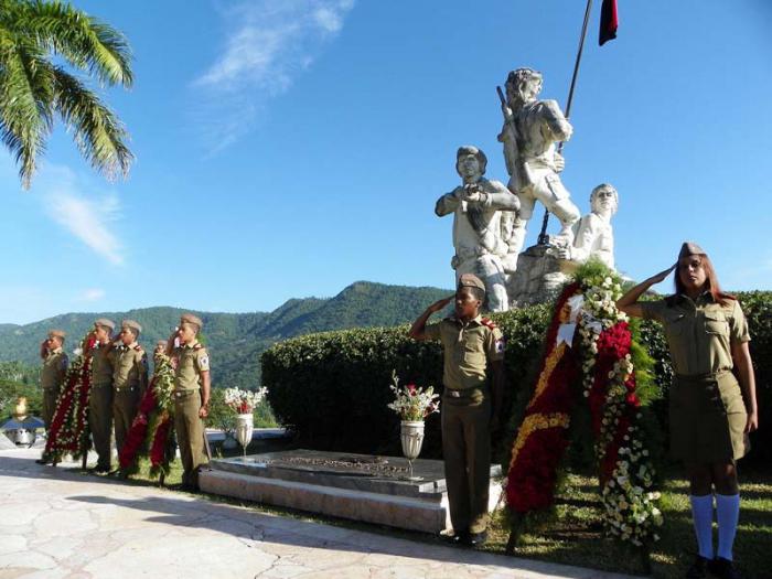 homenaje almeida