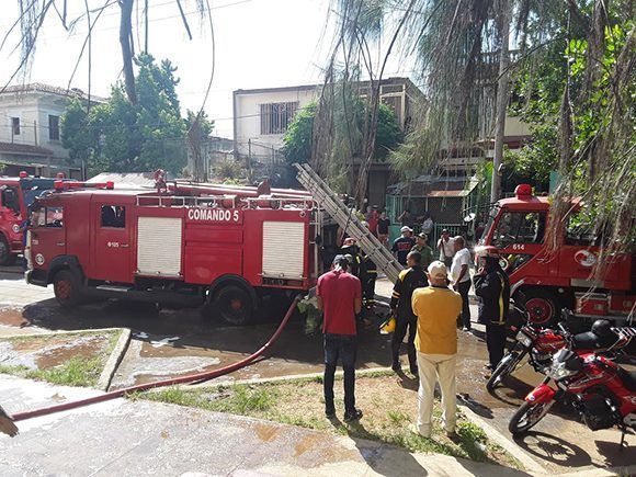 incendio hospital oncologico habana bomberos 580x435