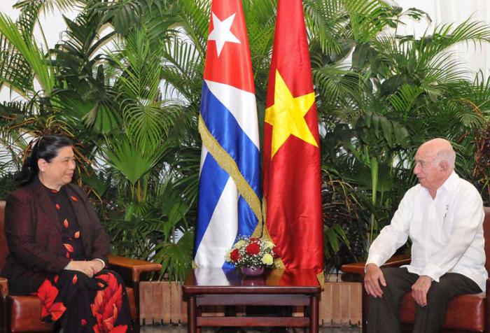 machado partidista vietnamita