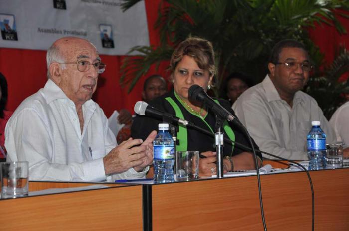 machado samblea ciunfuegos