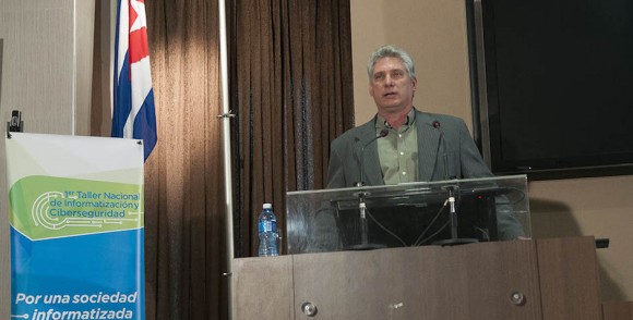 miguel-diez-canel-informatizacion-cuba-580x294