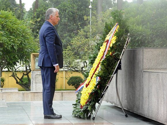 monumento a loa heroes y martires de vietnam er 1 580x435