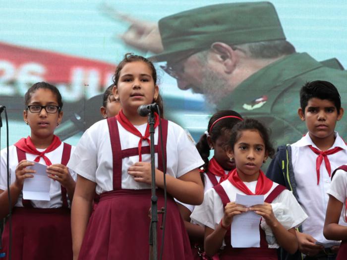 niños derechos imagen fidel