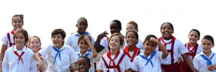 niños escuelas