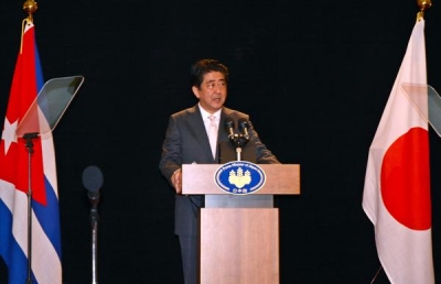 pirmer ministro japon prensa