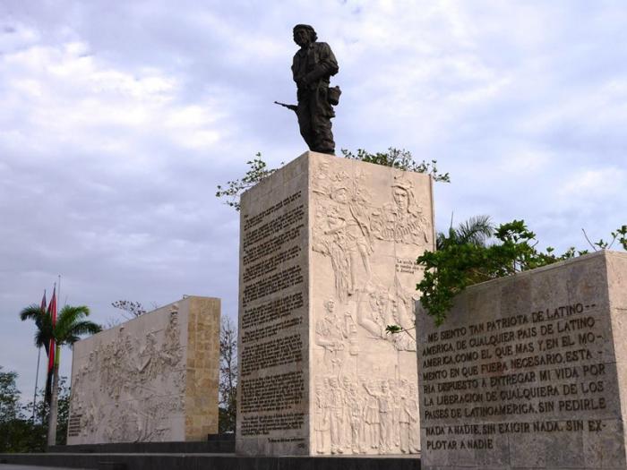 plaza che guevara