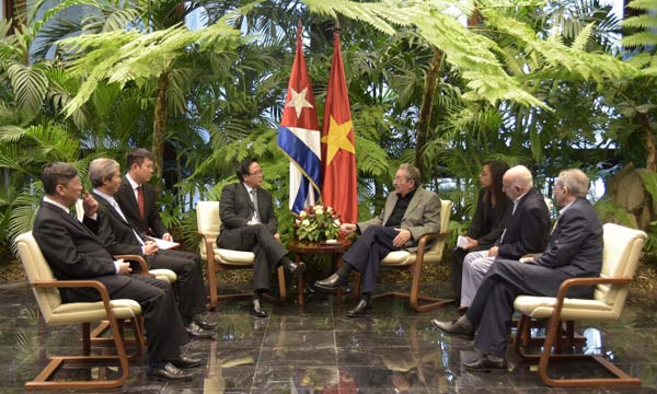 raul-Hoang-Binh-Quan