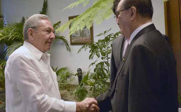 raul-castro-canciller-corea-del-norte-guantanamo-venceremos