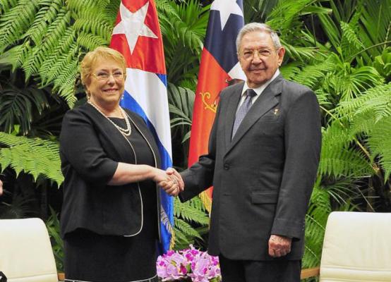 raul bachelet portada