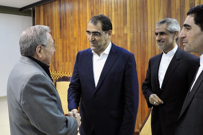 raul ministro salud iran
